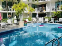 โรงแรมโอเชียน ไมล์ โรงแรมในฟอร์ตลอเดอร์เดล