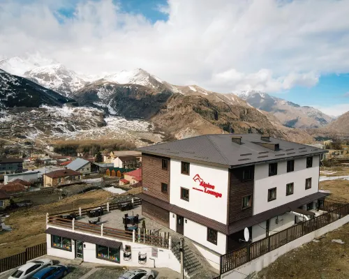 Alpine Lounge Boutique Hotel Hotels in Stepantsminda