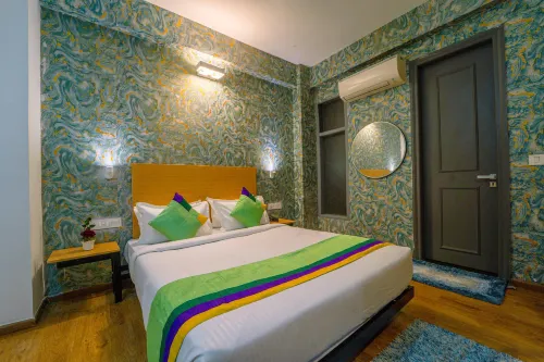 Treebo Premium Inn - Pensions