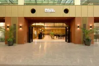 鳳凰飯店-平昌 住宿飯店