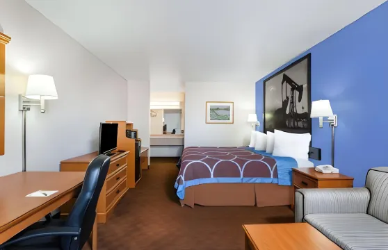 克利本温德姆速8酒店