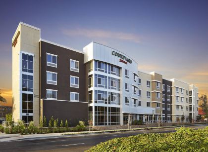 Courtyard Sunnyvale Silicon Valley