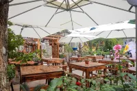 Khói Homestay and Restaurant Hotels in Lung Cu