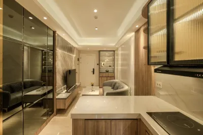 Lexington Podomoro 2B Apartment Hotels in Kesawan