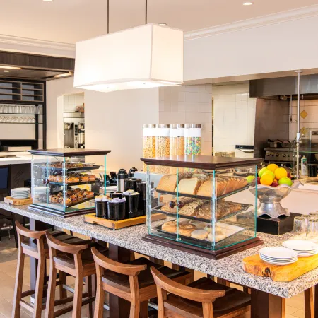Hilton Garden Inn Baltimore Washington Airport Отели в г. Линтикум