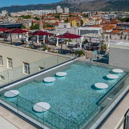 Cornaro Hotel