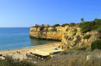 Comfortable Duplex Apartment with 2 bedrooms & 2 terrace 200 m away from the ocean