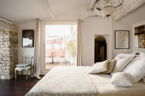 Charming house, panoramic view of the Luberon.