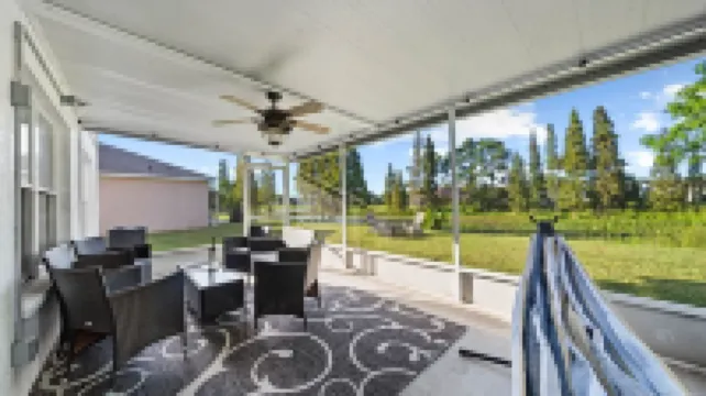 Serene 4BR Lakeside Retreat - Fire Pit & Comm Pool