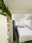 Newly Updated Retro Beach Rental 오션 비치 호텔
