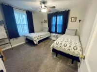 E Maple-The Pleasant Home-Comfort & Ease