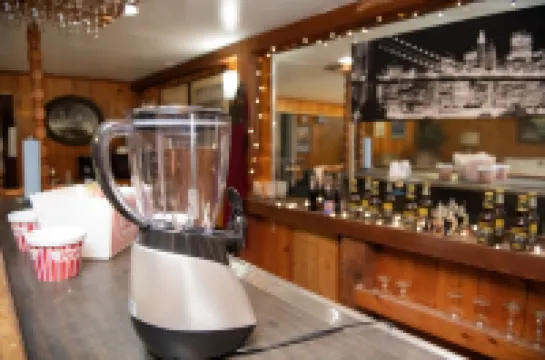 Beautiful Historic Home overlooking Downtown/BOK