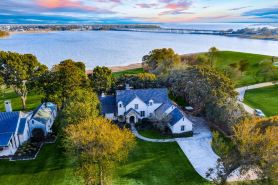 Luxury Lakefront Estate - 1.6 Acres - Sleeps 12 - Boathouse + Sunset Views