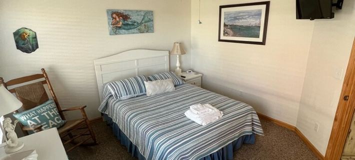 Carolina Hooked:Oceanside home w/pool, hot tub, tiki bar, fire pit & more! Hotels in Nags Head