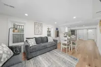 Modern apartment in great central location!