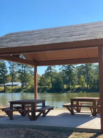 Cozy Cabin in Big Sandy