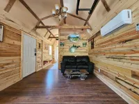 1 BR/1BR Lofted Cabin West Virginia Hatfield McCoy ATV Trails