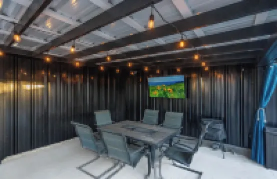 Midland's Most Private Tiny Cottage