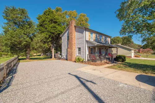 "Vineyard Villa" - Incredible Location & Amenities, Spiderman Themed Kids Room Hotels in Iredell County