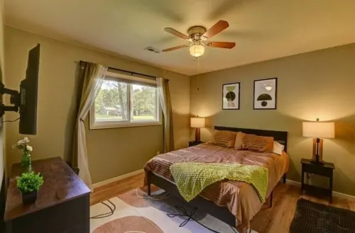 Dunes Homestead - Near Dunes + Lake + Dog Friendly Отели в г. Портер