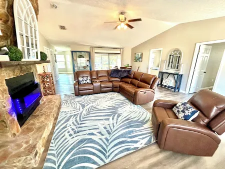 Paradise - Golf Cart Rental, Kayaks, Paddle Boat, Fishing & Swimming