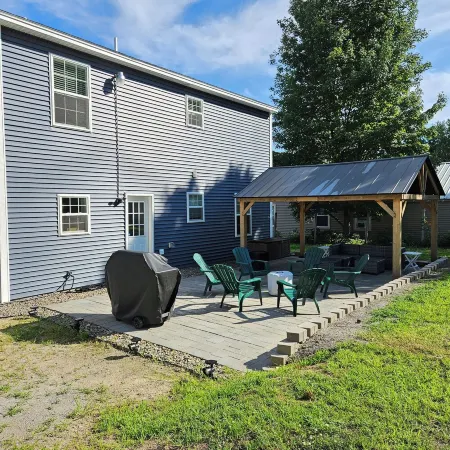 Fishing Derby 2/7-2/84-Br, Sleeps 14, Private Yard
