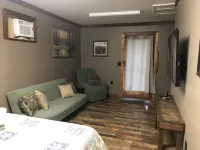 Barn Loft with Mountain Views, minutes from Hanging Rock State Park