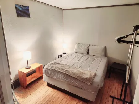 2Br Sxs Snowmobile Trail Access,Near Mtu, Keweenaw, Houghton, Walk to DiningBars Отели в г. Юг Рейндж