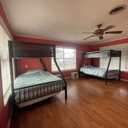 Bay Brick house near the beach and great saltwater fishing huge boat parking