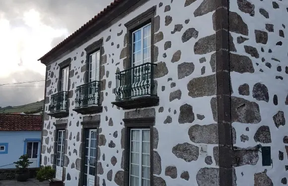 位於隆巴的3卧室公寓-200平方米|帶1個獨立浴室