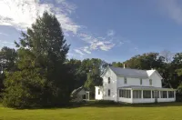 A quiet, lovely old farm on a beautiful piece of land near Shenandoah Park