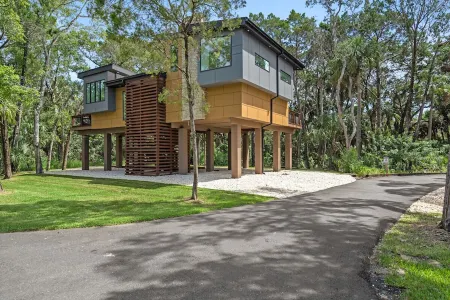The Loft at Mason Creek Preserve - Old Homosassa Отели рядом с достопримечательностью «Get Up and Go Kayaking - The Chaz»