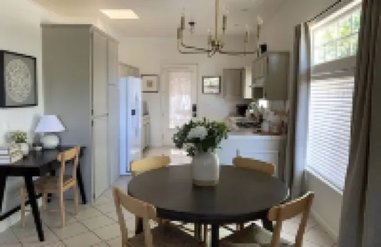 Beautiful fully renovated craftsman home in Paso Robles on historic Vine Street!