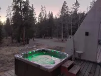 Spacious Mountain Home with Hot Tub on 10 Acres, Nearby Skiing