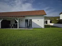 Vacation apartments with terrace directly on the Hesselberg Hotels in Gerolfingen