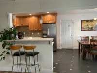 Sunny Bungalow Hotels in Seaside