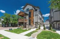 Luxury Rowhome 🏔 Mountain Views Littleton Main St
