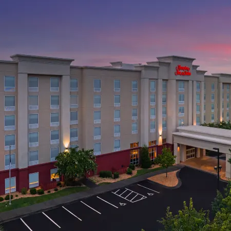 Hampton Inn & Suites Durham/North I-85
