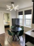 Stylish comfortable 3BR with tons of natural light