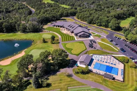 Tranquil Retreat on Lake Arrowhead Golf Course