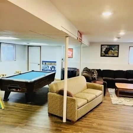 Amazing 3 bedroom 3 bath Lake drive resort house