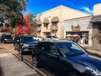 2 BR / 2 BA UNIT! WALKING DISTANCE FROM SQUARE AND CAMPUS!! Hotels in Lafayette County