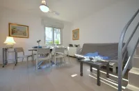 Elegante e moderna villa in un contesto tranquillo