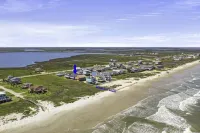 PURPLE PELICAN - 30 seconds from the sand!!!  Private Community Walkover