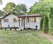 The White Goose Cottage in Downtown Franklin