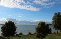 Beach house, 200 square meters. Wf., Directly on the Plauer See, Müritz, 30m to beach, Sky