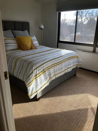 Boutique Hotel-like Condo in the Heart of Downtown