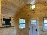 Cabernet Cabin near JVD vineyard Hotels in Traphill