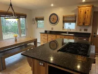 4 Seasons Superior Beach House