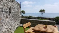 Sunrise Apartment 2 Bed Amazing Location Sea Castle View Cornwall UK